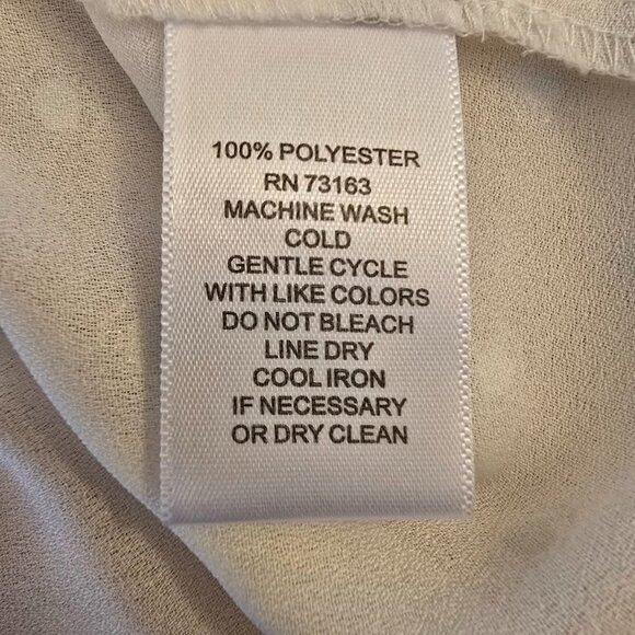 MELISSA PAIGE WHITE SILVER LONG SLEEVE TOP SHIMMER METALLIC SIZE SMALL RELAXED - Picture 11 of 11